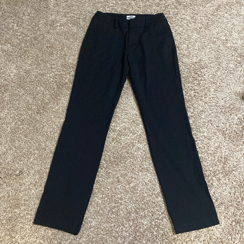Women’s black dress pants. Size 2